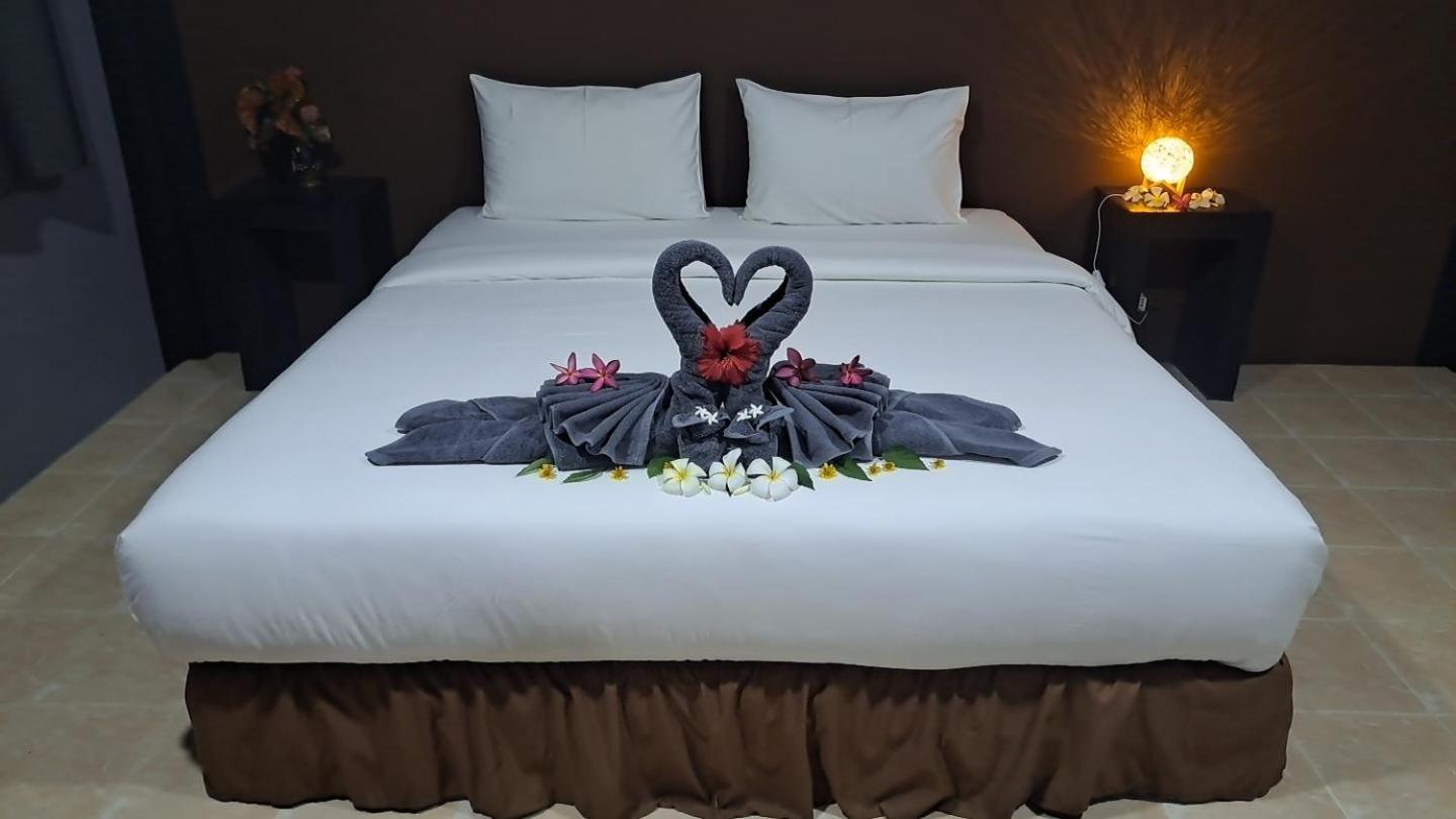 Siam Flora Resort Ko Lanta Exteriör bild