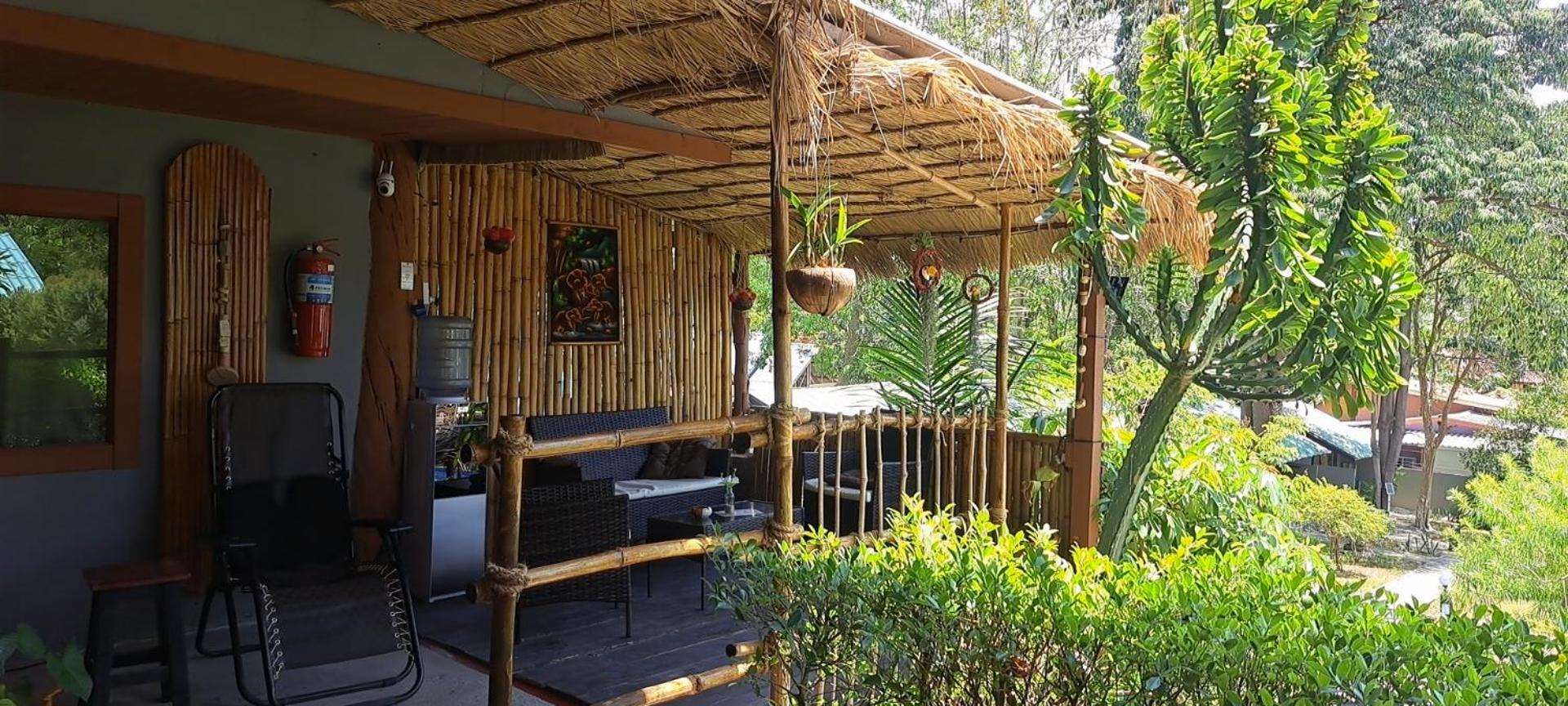 Siam Flora Resort Ko Lanta Rum bild