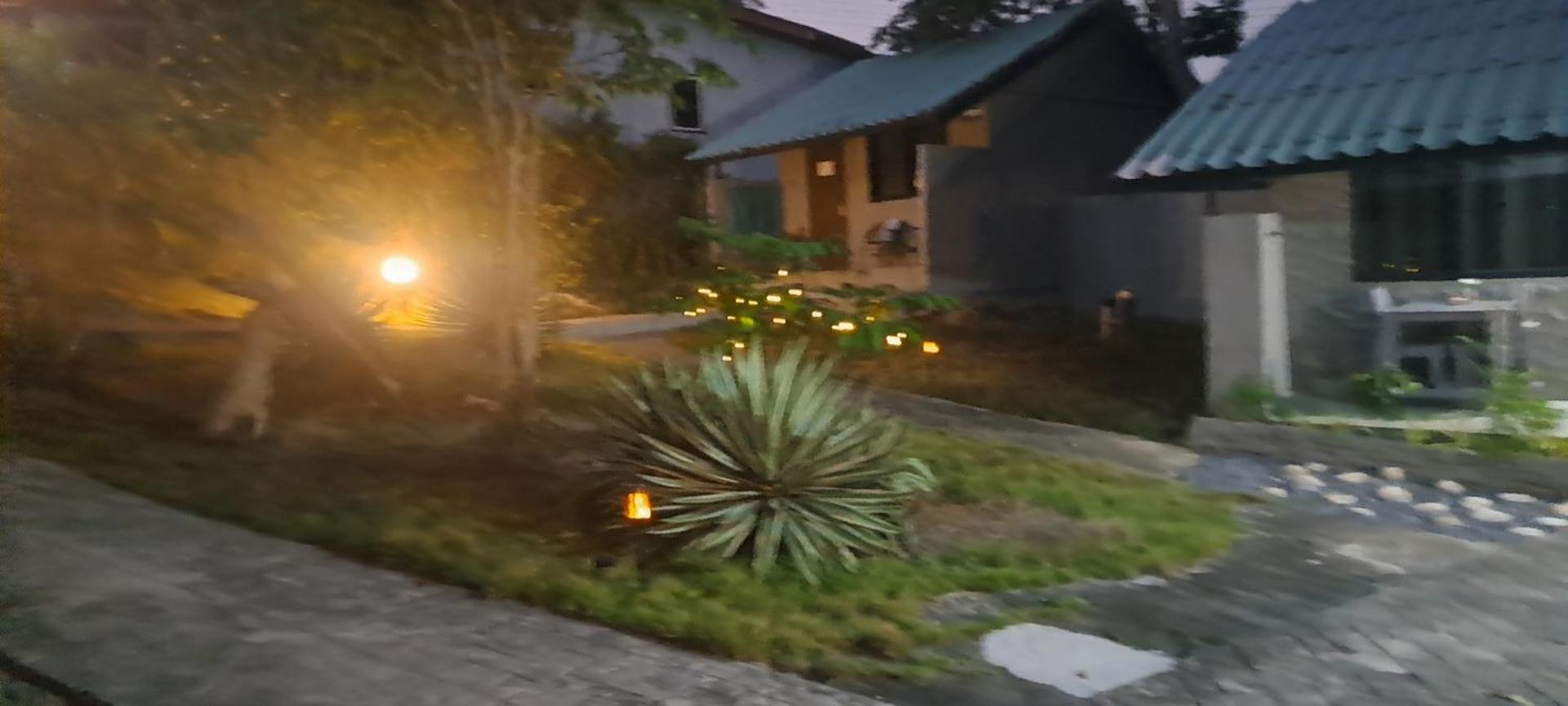 Siam Flora Resort Ko Lanta Exteriör bild